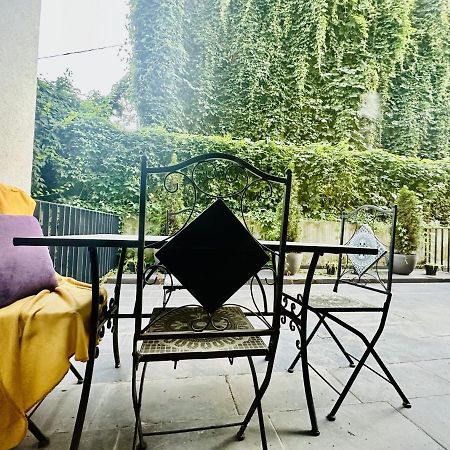 Palfi Apartment With Garden & Parking Cluj Napoca Bagian luar foto