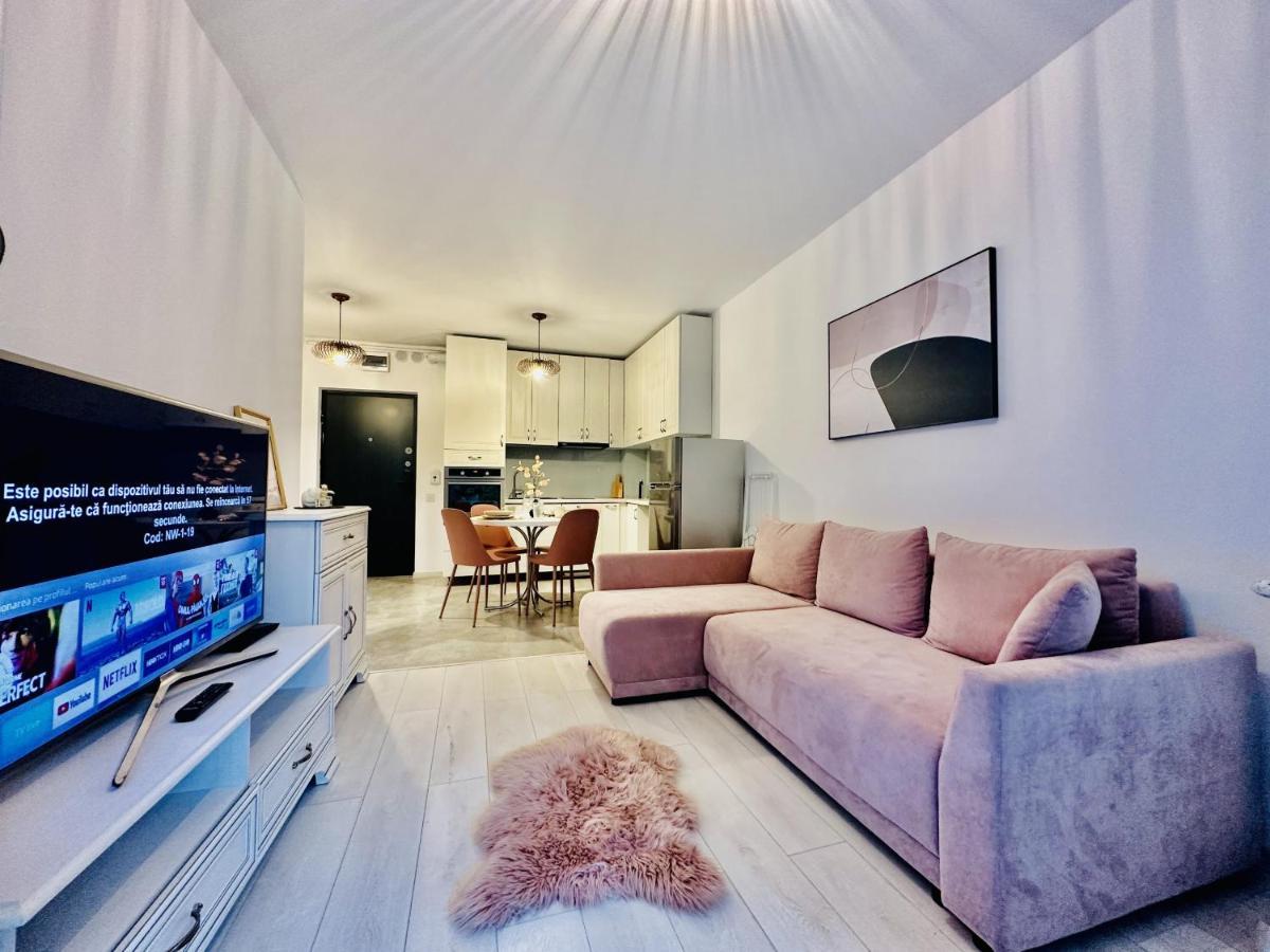 Palfi Apartment With Garden & Parking Cluj Napoca Bagian luar foto